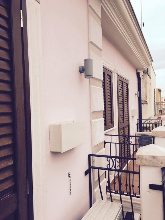 Palazzo Eliss Bed & Breakfast Margherita Di Savoia Room photo