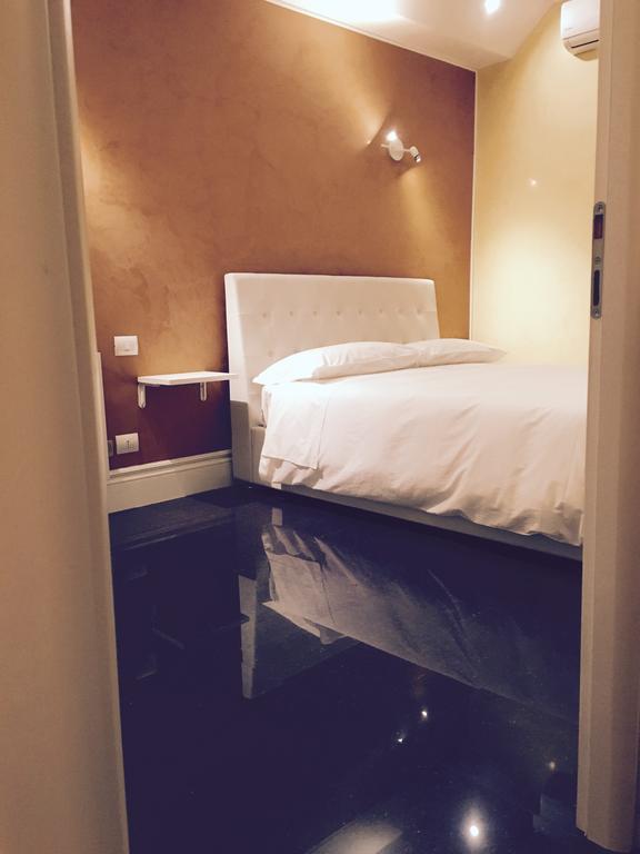 Palazzo Eliss Bed & Breakfast Margherita Di Savoia Room photo